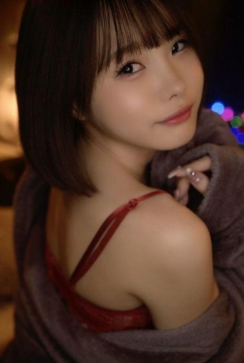 红衣 av女优,揭秘AV女优的神秘魅力